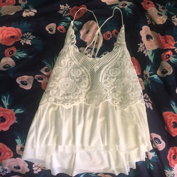 A very comfortable, stylish top - Picture 1 of 2